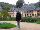 Prinzessin Sandra im Schlosspark ;)