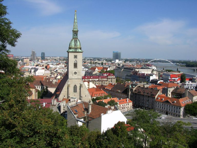 Wunderschöne Landschaft von Bratislava