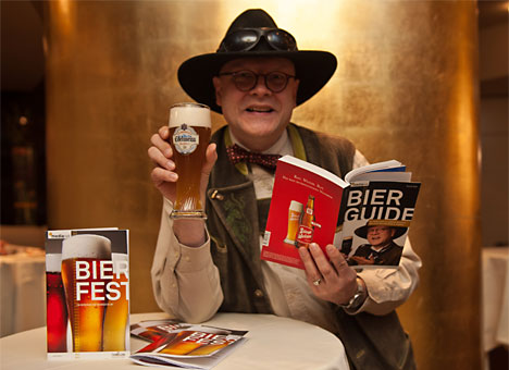 Bierpapst Conrad Seidl präsentiert den aktuellen Bier-Guide